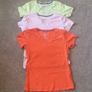 Bundle of 3 Nike dri-fit shirts